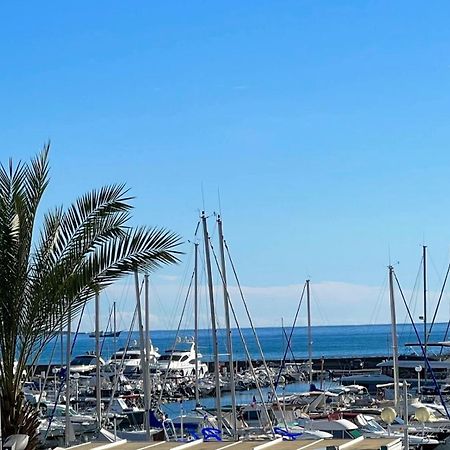 Seafront - Beautiful Flat With Aircon And Comfortable Loggia Vallauris Eksteriør billede