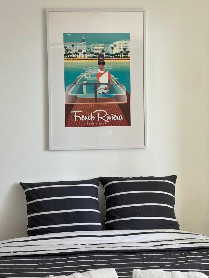 Seafront - Beautiful Flat With Aircon And Comfortable Loggia Vallauris Eksteriør billede
